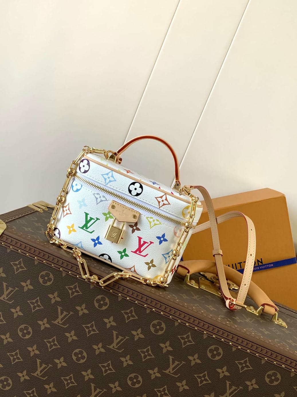 LV 00042